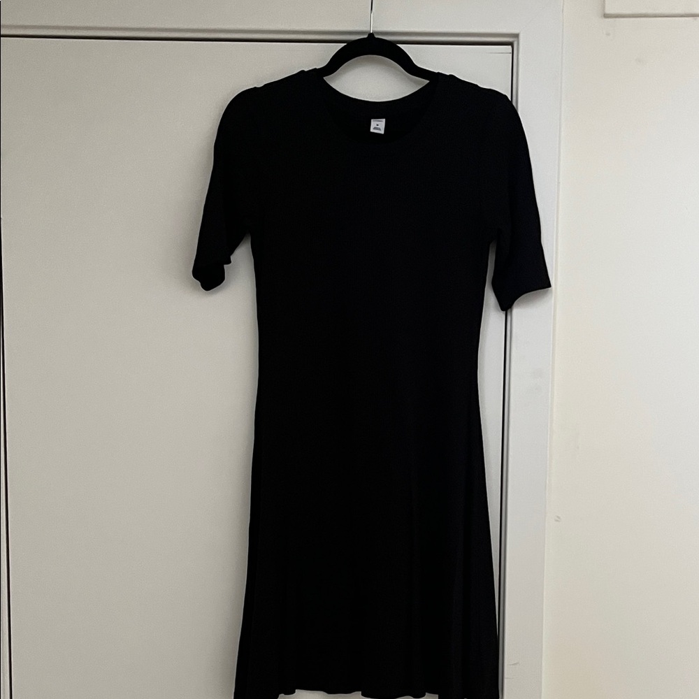 Old Navy Classic Black Ribbed Dress